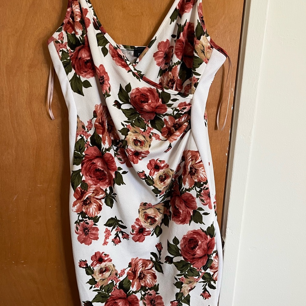 Rue21 White Floral Midi Dress